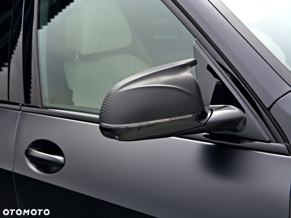 BMW X7 M50i sport - 16