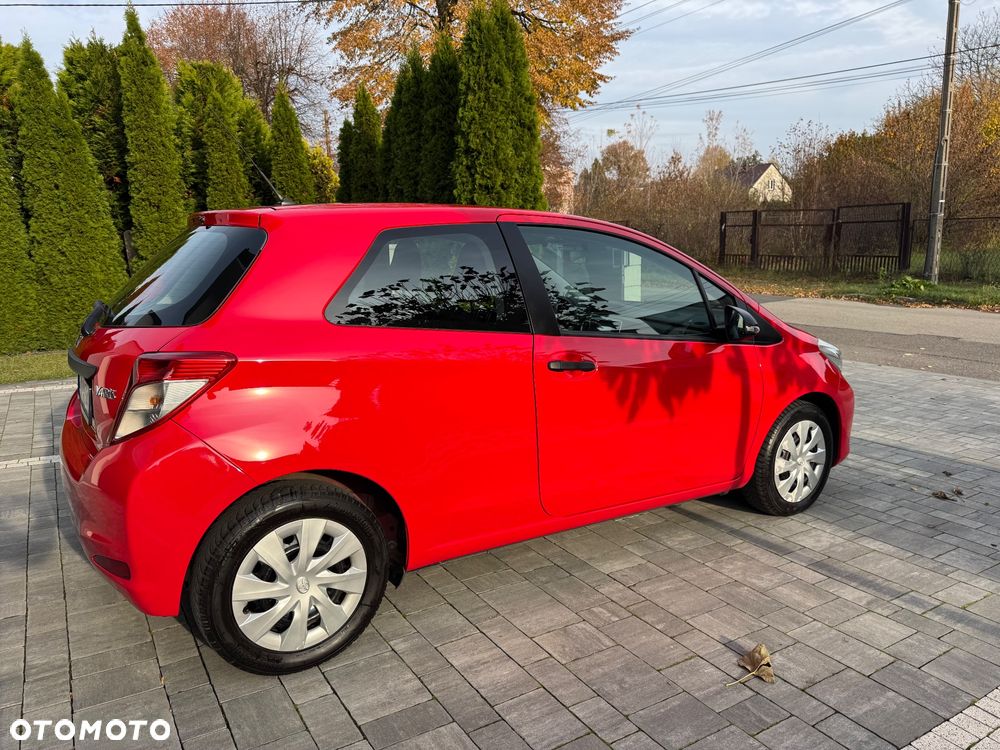 Toyota Yaris - 8