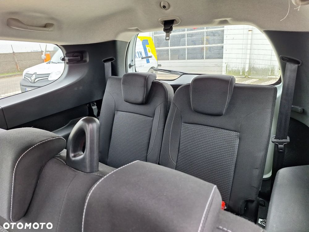 Dacia Lodgy 1.6 SCe Laureate S&S - 9