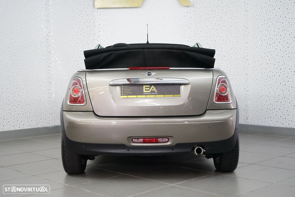 MINI Cabrio Cooper D - 8