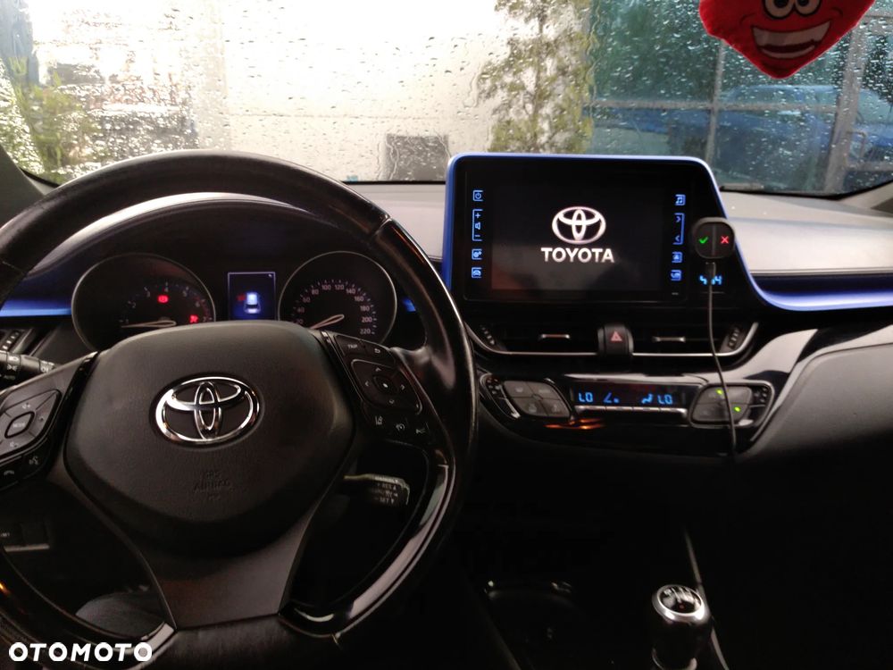 Toyota C-HR 1.2 T GPF Prestige - 4