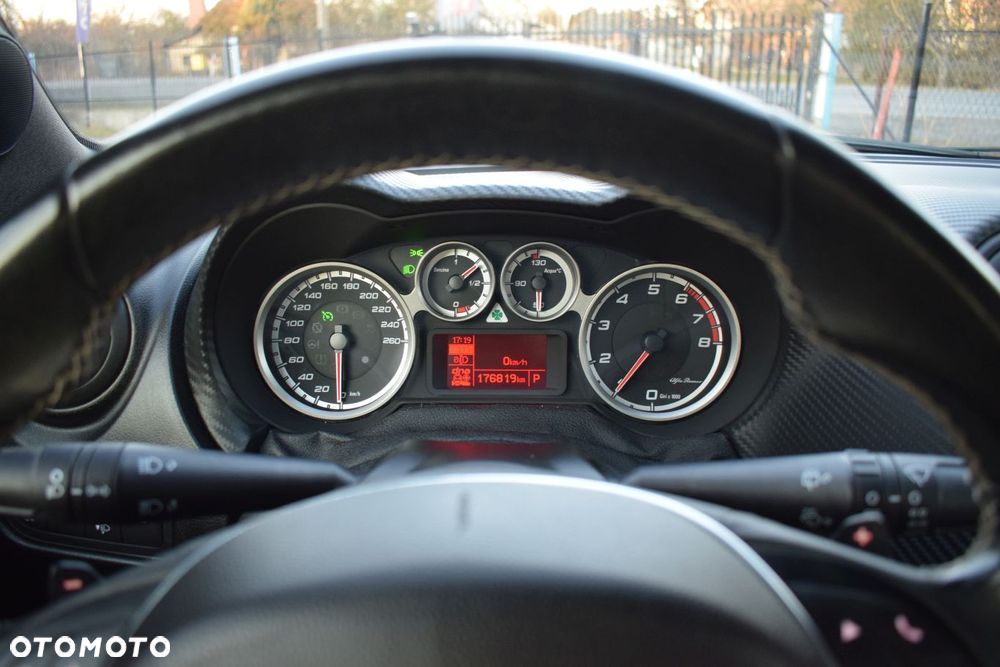 Alfa Romeo Mito TB 1.4 16V MultiAir TCT Quadrifoglio Verde - 9