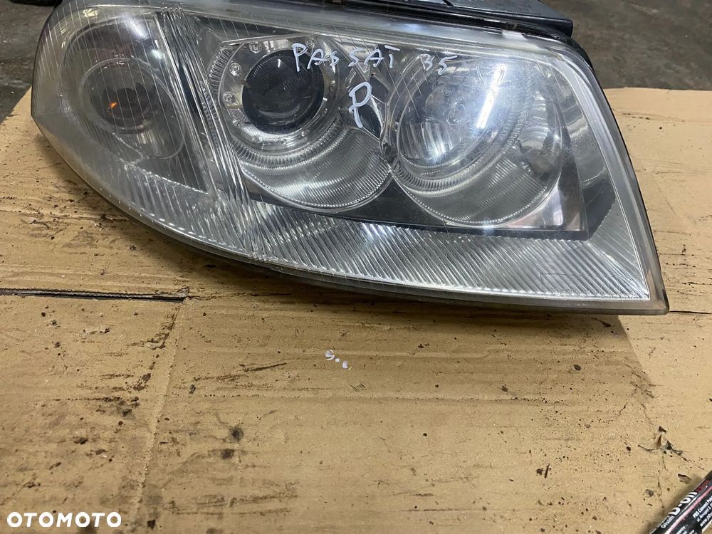 VW PASSAT B5 LIFT LAMPA LEWA PRAWA PRZÓD - 2