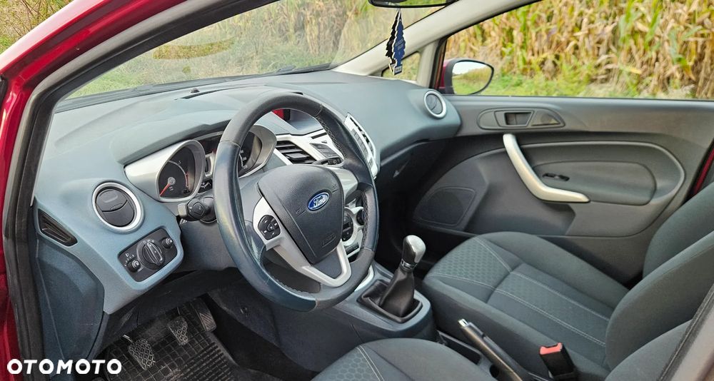 Ford Fiesta 1.4 Silver X plus EU5 - 10