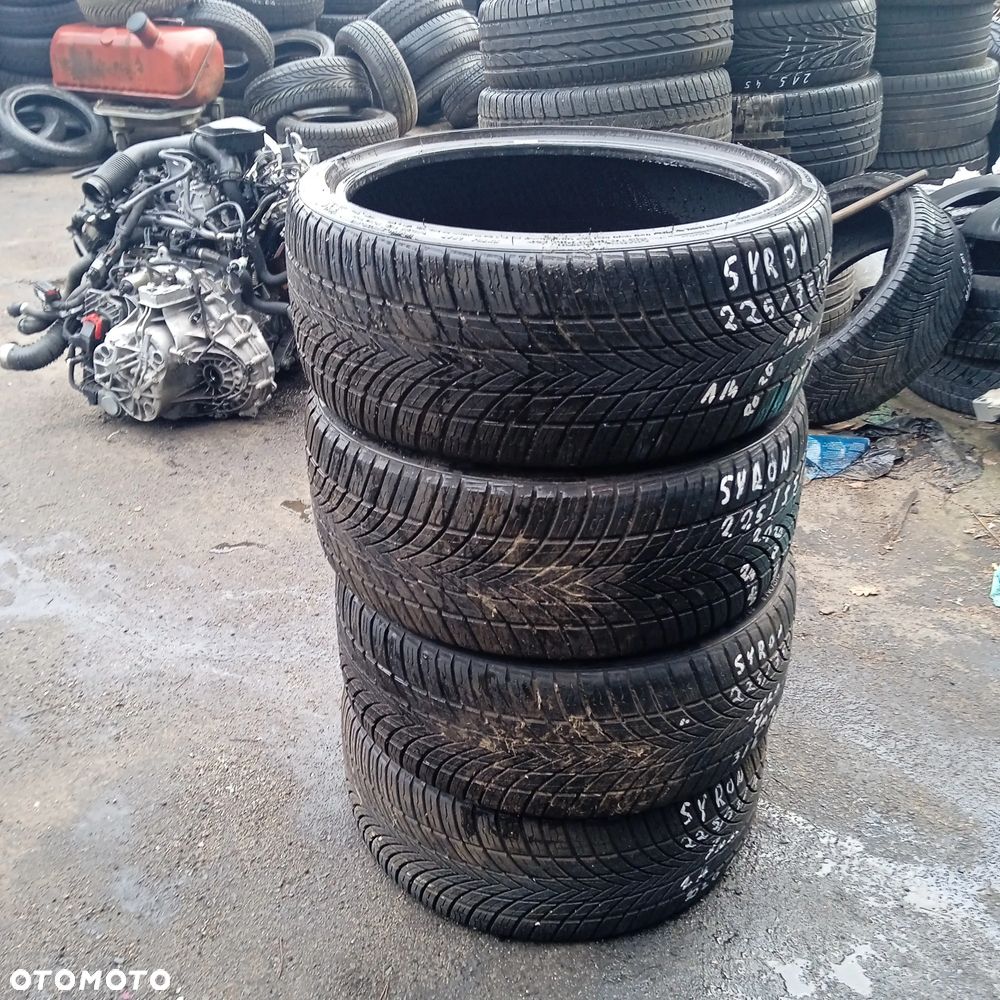 Opony Stron 225/35/19 - 1