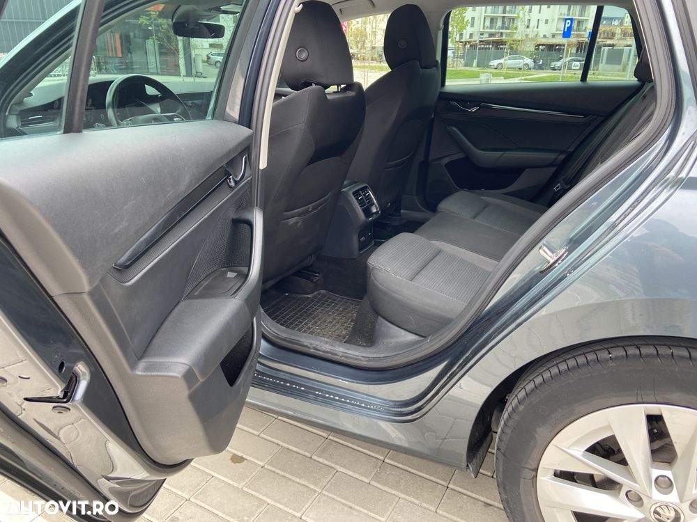 Skoda Octavia 1.0 TSI Clever - 16