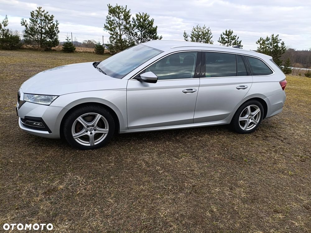 Skoda Octavia 2.0 TSI 4x4 Style DSG - 3