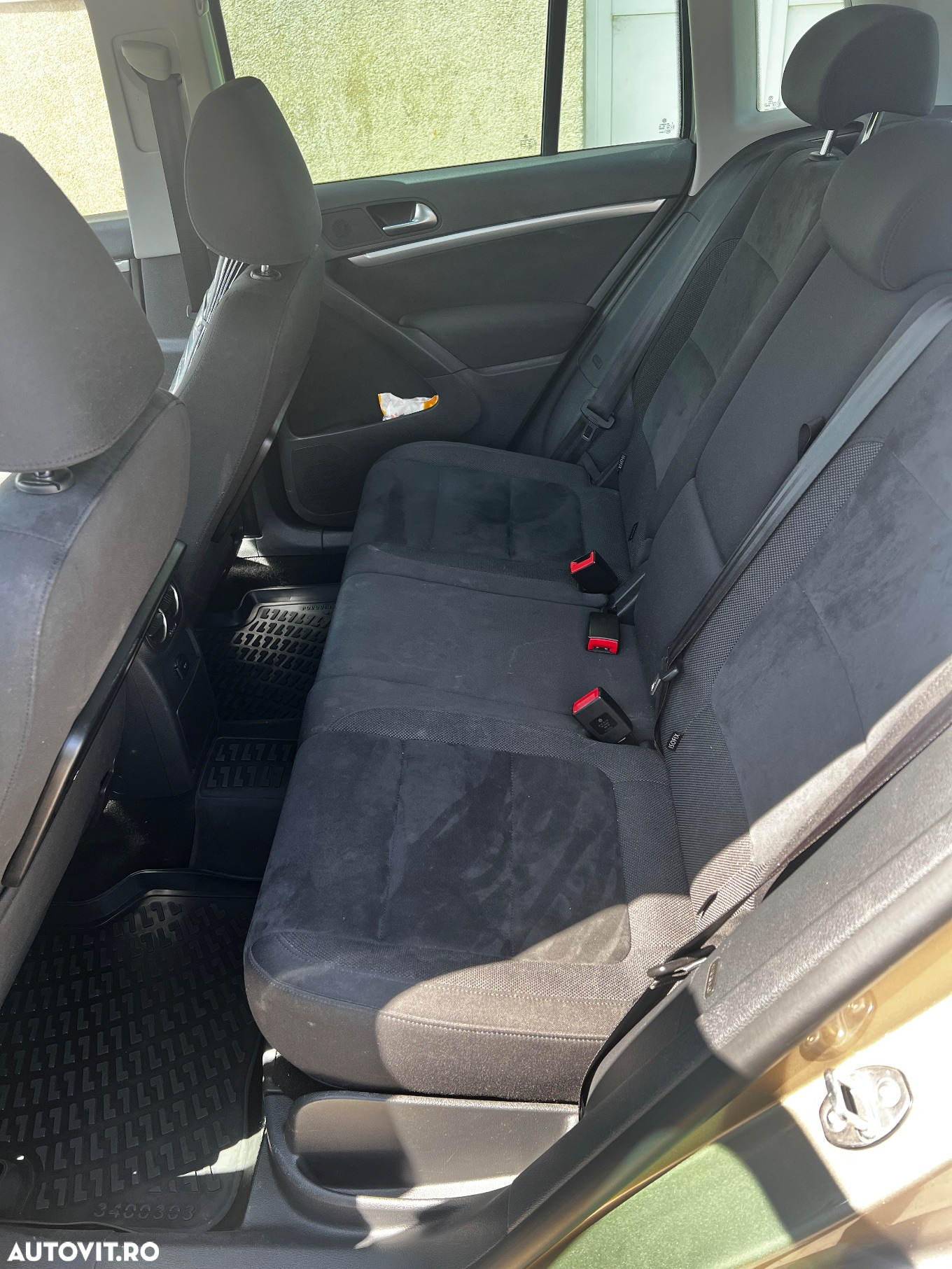 Volkswagen Tiguan 2.0 TDI 4Motion BMT Sport & Style - 18