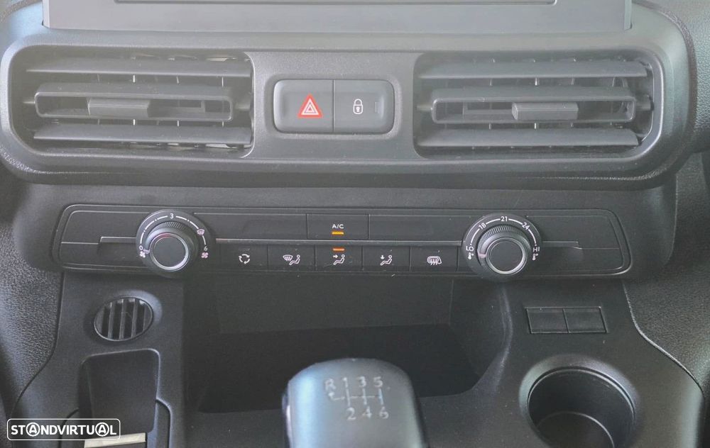 Toyota Proace City 1.5D L1 Comfort PTB - 17