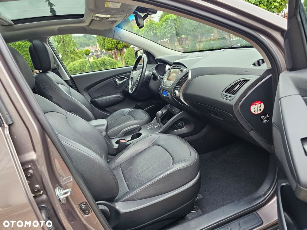 Hyundai ix35 2.0 CRDi Premium 4WD - 32