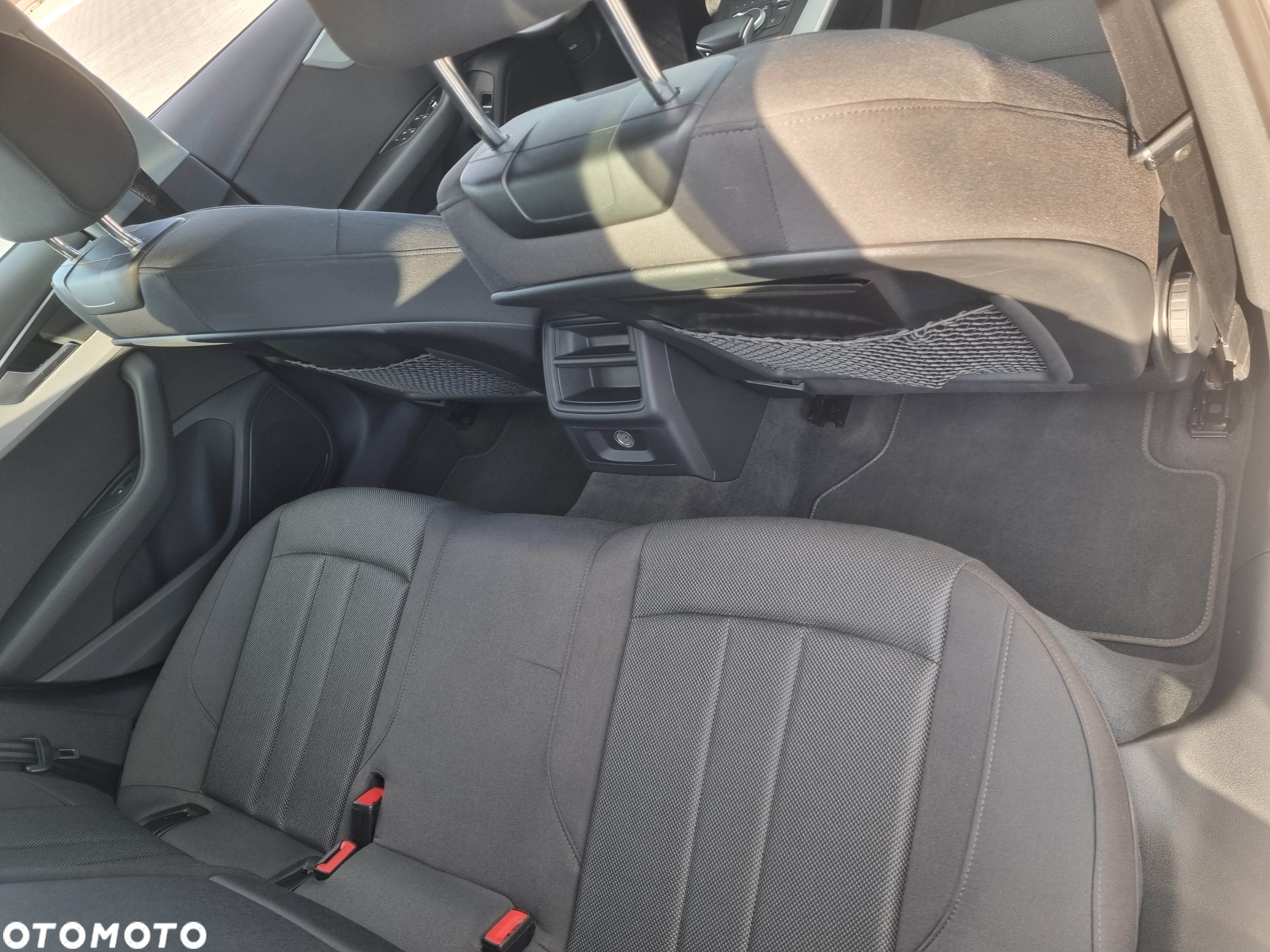 Audi A4 Avant 2.0 TDI S tronic - 8