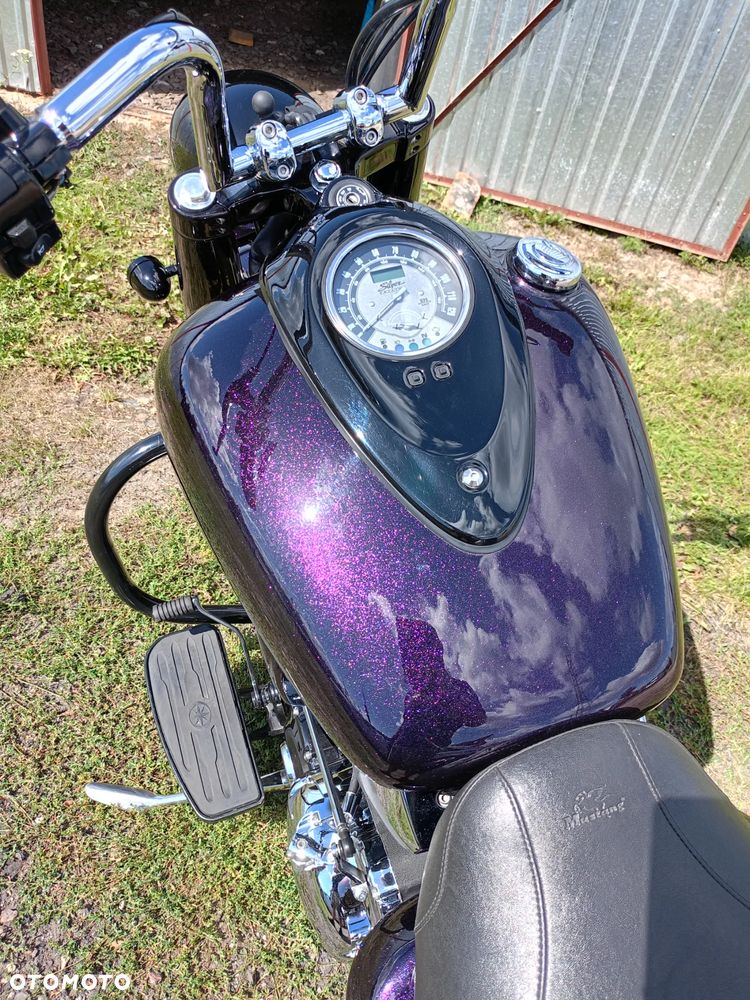 Yamaha Road Star - 2