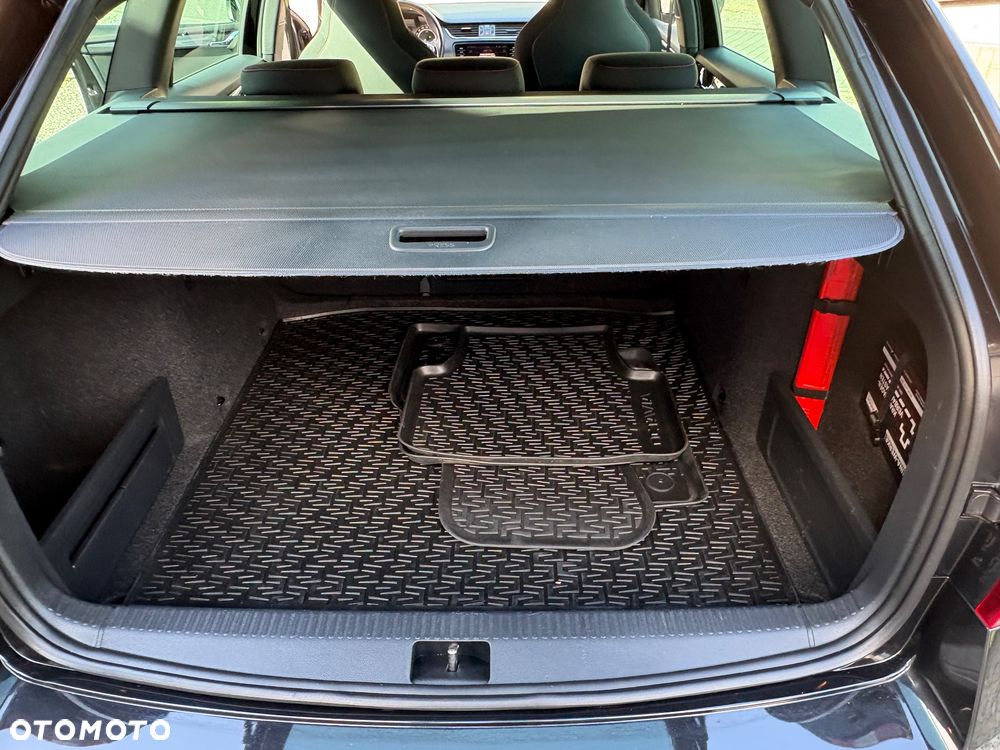 Skoda Octavia 2.0 TDI 4x4 RS DSG - 25