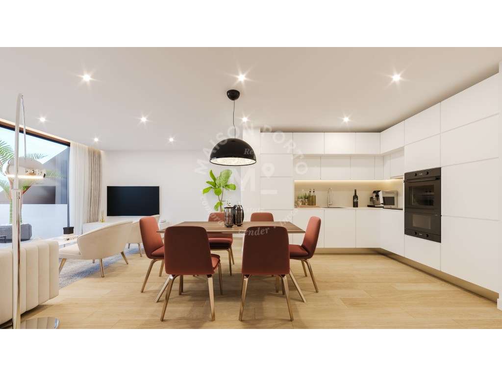 Apartamento T3 com Varanda e Garagem, na Rua de Brito Capelo, Porto - Grande imagem: 3/16