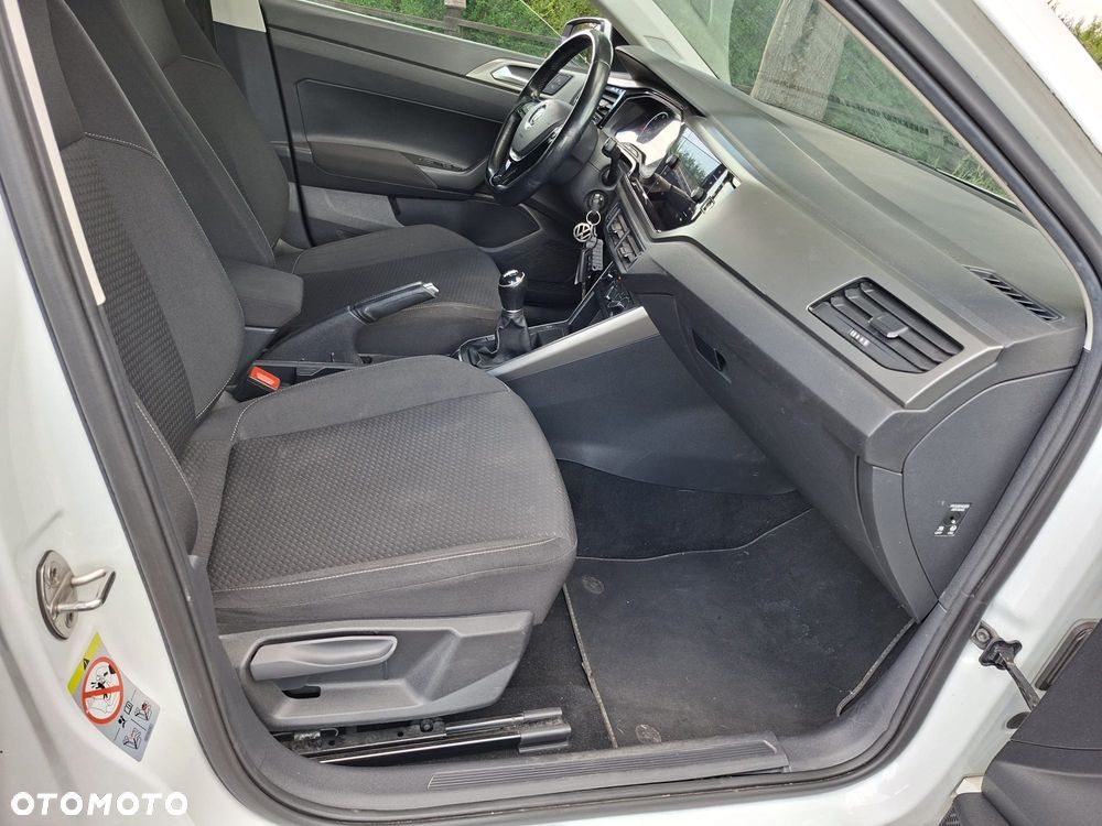 Volkswagen Polo 1.6 TDI SCR beats - 12