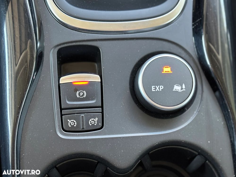 Renault Kadjar BLUE dCi EDC Zen - 32