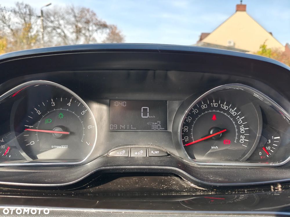 Peugeot 208 1.0 VTi Access - 22