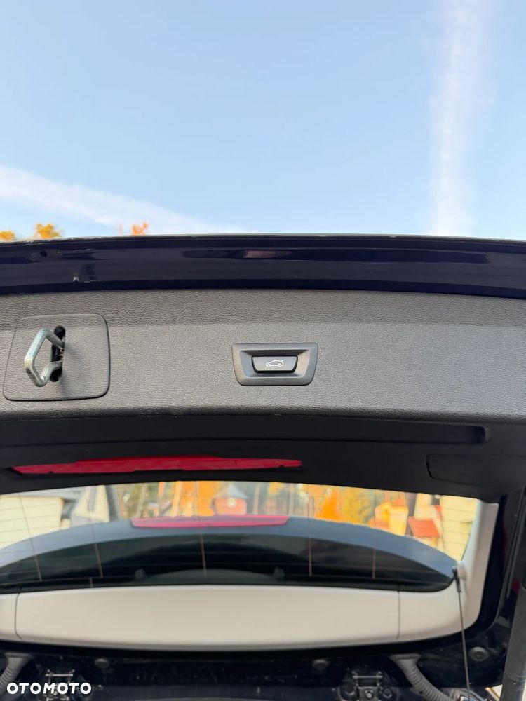 BMW X1 xDrive18d xLine - 35