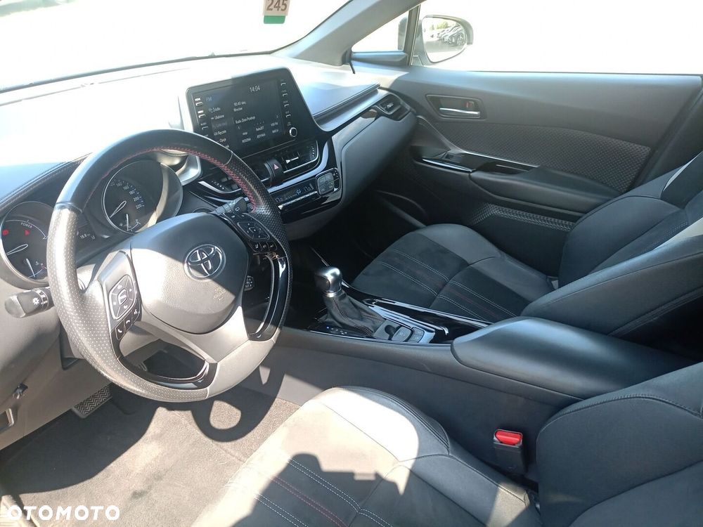 Toyota C-HR 1.8 Hybrid GPF GR Sport - 11