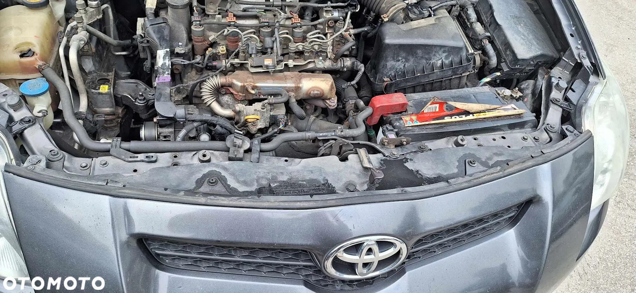Toyota auris I 1,4 d4d 90km chłodnica intercooler - 1