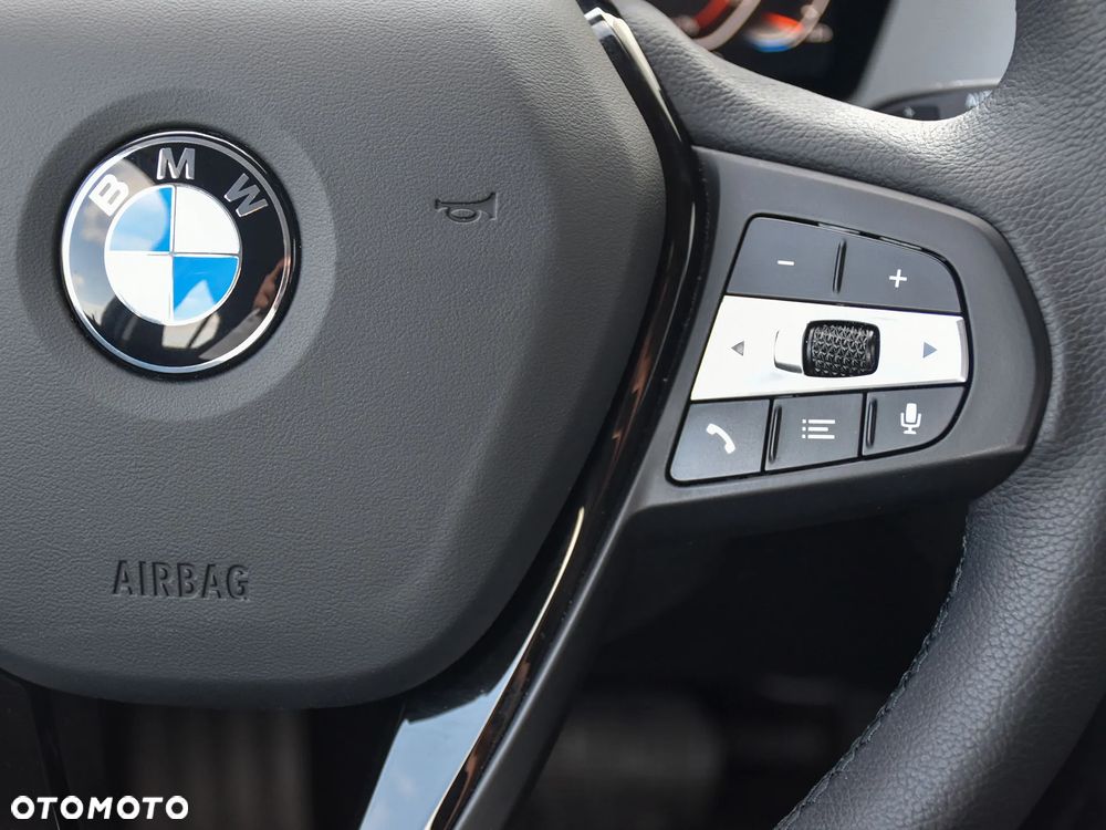 BMW Seria 1 118i Advantage - 24