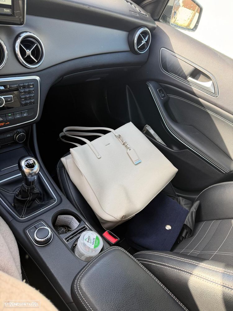 Mercedes-Benz GLA 200 (CDI) d - 14