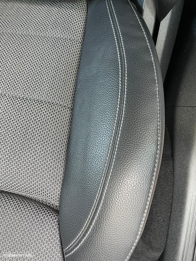 Mercedes-Benz E 220 - 9