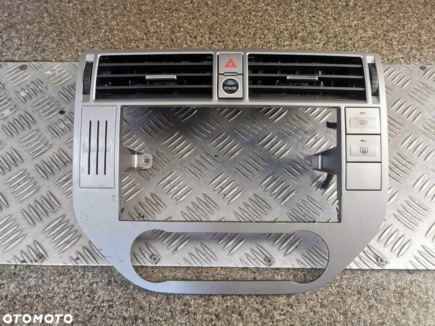 RAMKA RADIA FORD KUGA MK1 3M5118522DDW - 1