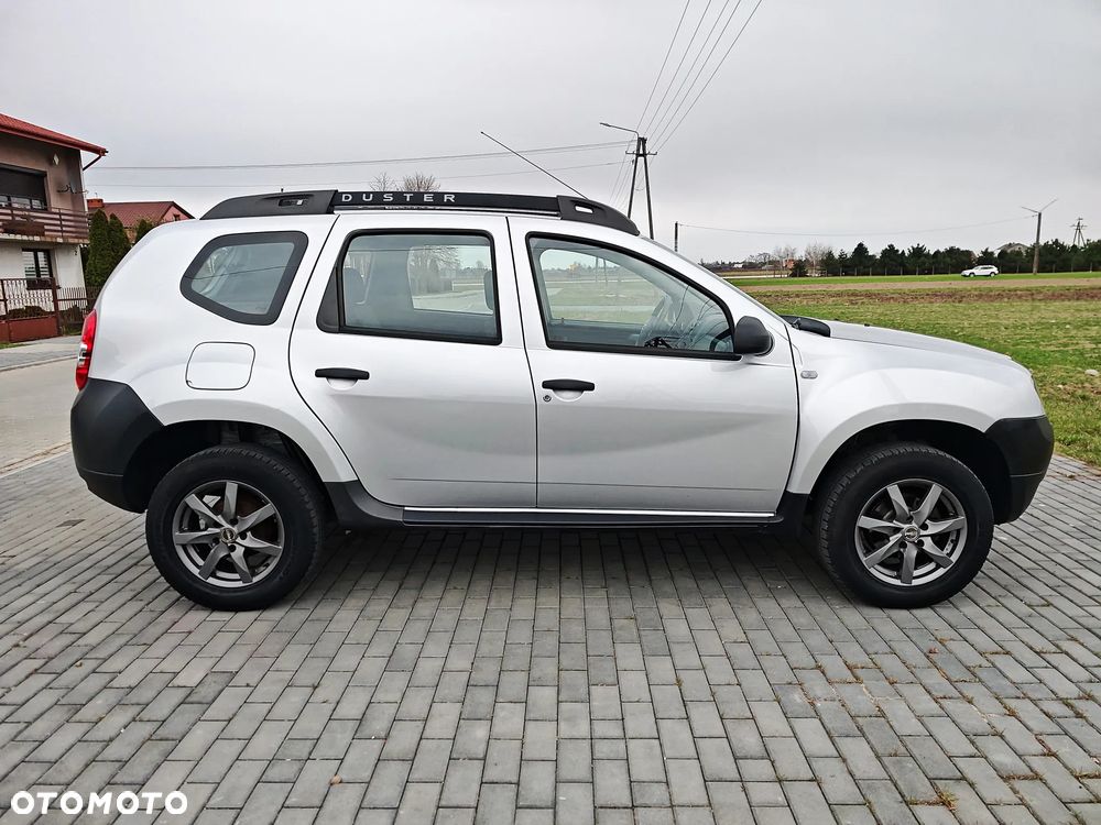 Dacia Duster 1.6 16V 105 4x2 Prestige - 8