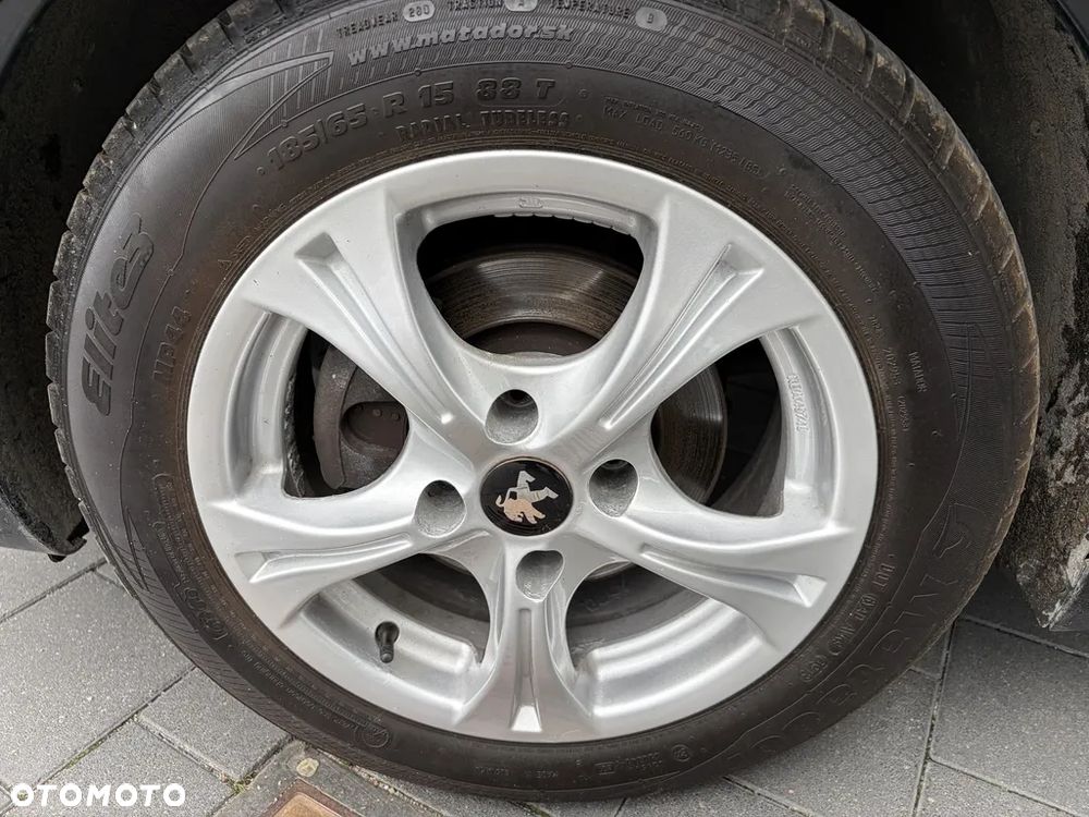 Peugeot 208 BlueHDi 100 Active - 16