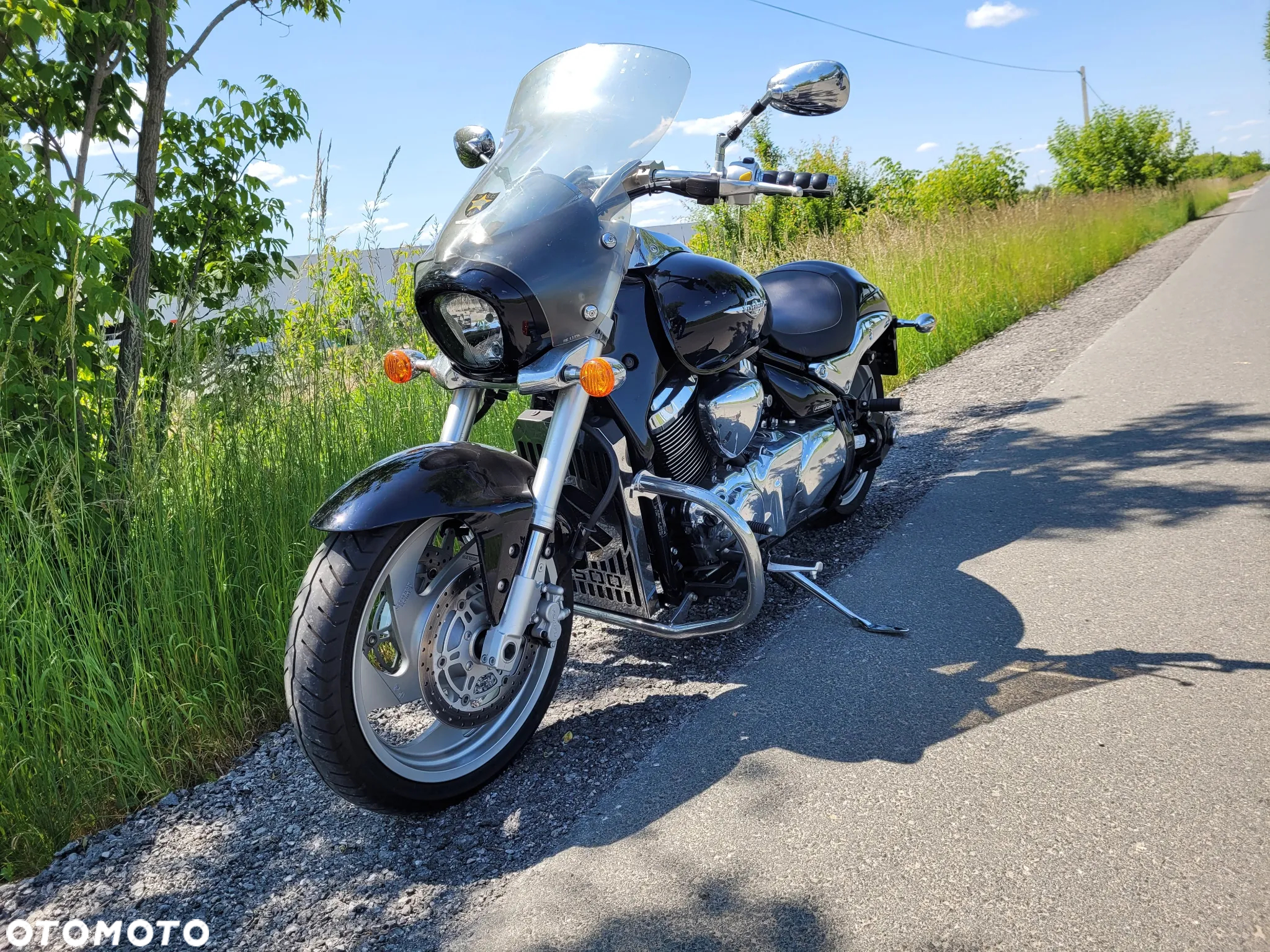 Suzuki Intruder - 2