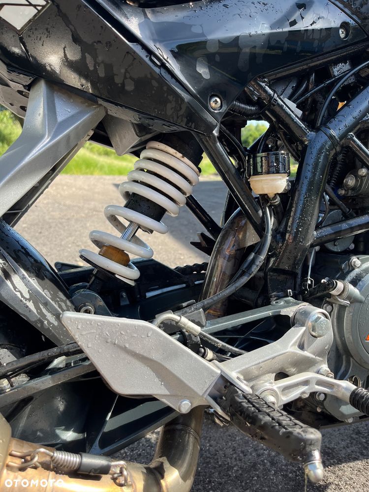 KTM Duke 125 - 9