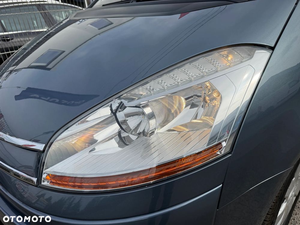 Citroën C4 Picasso 2.0 16V 7-Sitzer Exclusive - 35