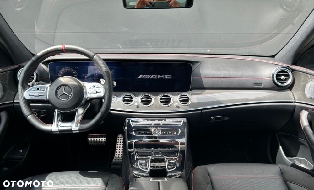 Mercedes-Benz Klasa E AMG 53 4Matic 9G-TRONIC - 20