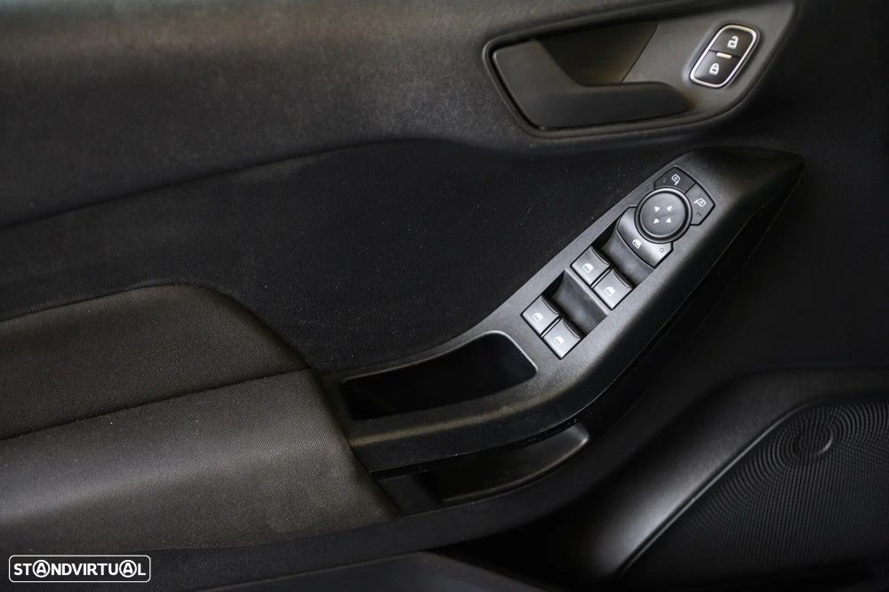 Ford Fiesta 1.0 EcoBoost Trend Connected - 25