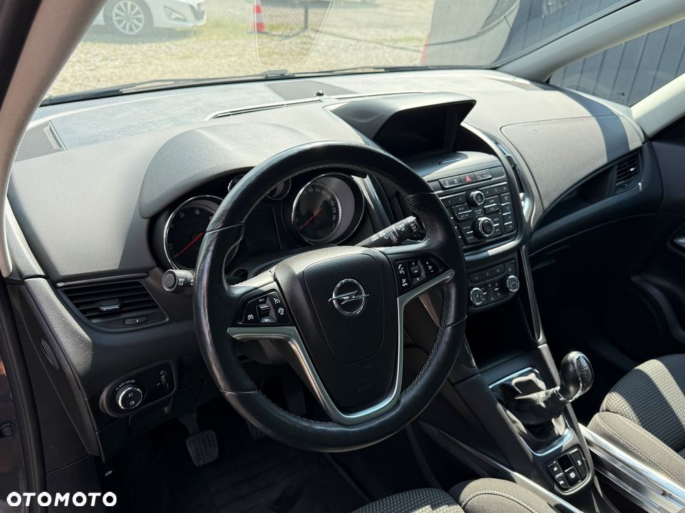 Opel Zafira Tourer 2.0 CDTI Edition - 15