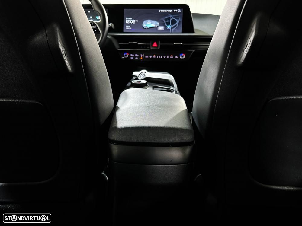 Kia EV6 77.4 kWh Tech - 25
