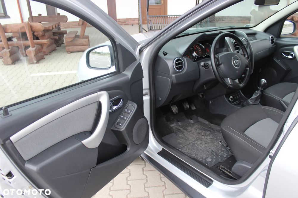 Dacia Duster 1.5 dCi Laureate 4x4 - 6