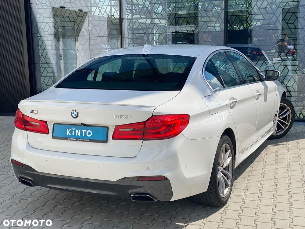 BMW Seria 5 - 12