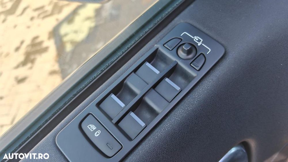 Land Rover Discovery Sport 2.0 l TD4 HSE Aut. - 22