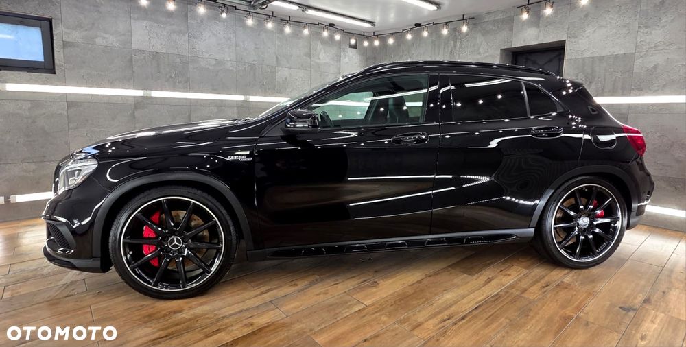 Mercedes-Benz GLA AMG 45 4-Matic - 40