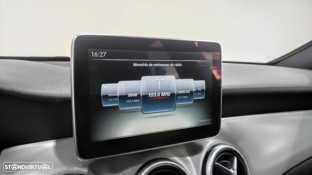 Mercedes-Benz CLA 200 d Shooting Brake AMG Line Aut. - 37