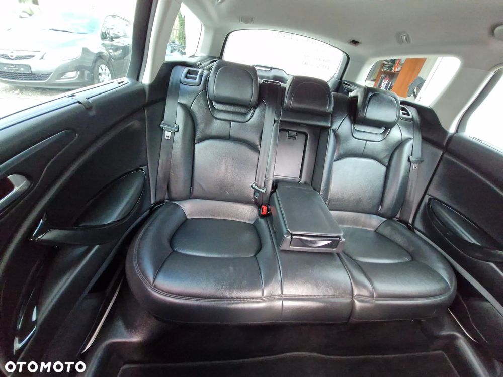 Citroën C5 Tourer HDi 165 FAP Exclusive - 21