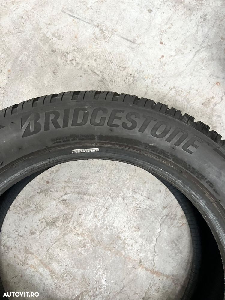 Vând 4 anvelope 225/55/18 bridgestone de iarnă ca noi - 6