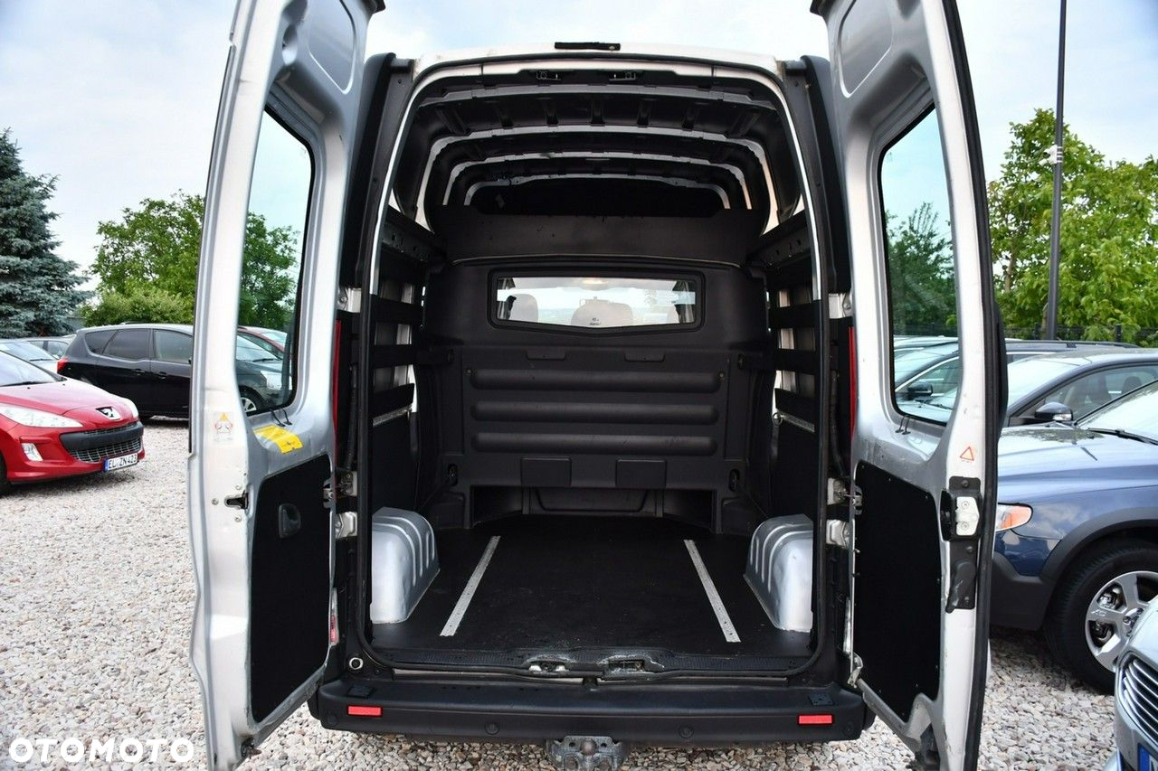 Renault Trafic - 36
