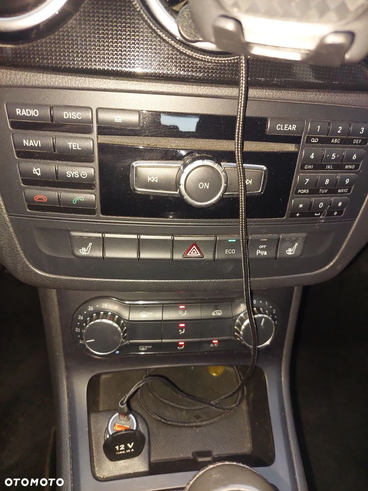 Mercedes-Benz Klasa B 180 d BlueEFFICIENCY Edition Style - 16