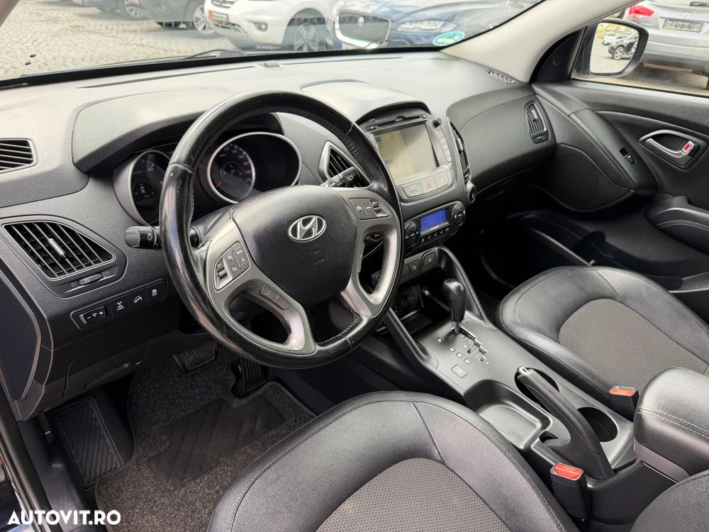 Hyundai ix35 2.0 CRDI 4WD Automatik Fifa World Cup Gold Edition - 8