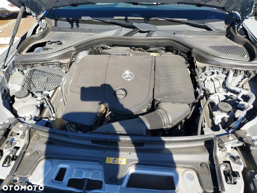 Mercedes-Benz GLC 300 4Matic 9G-TRONIC Avantgarde Advanced - 8