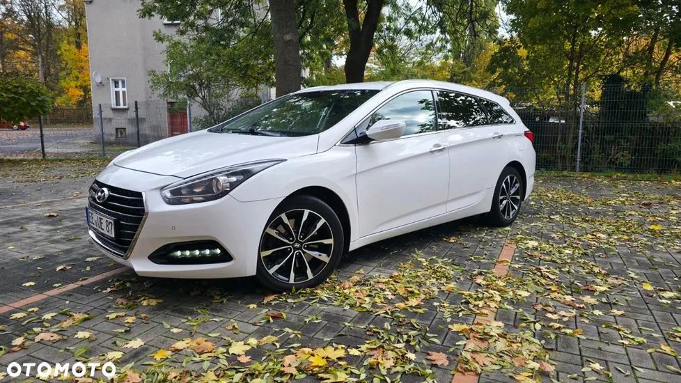 Hyundai i40 Kombi 1.7 CRDi Premium - 4