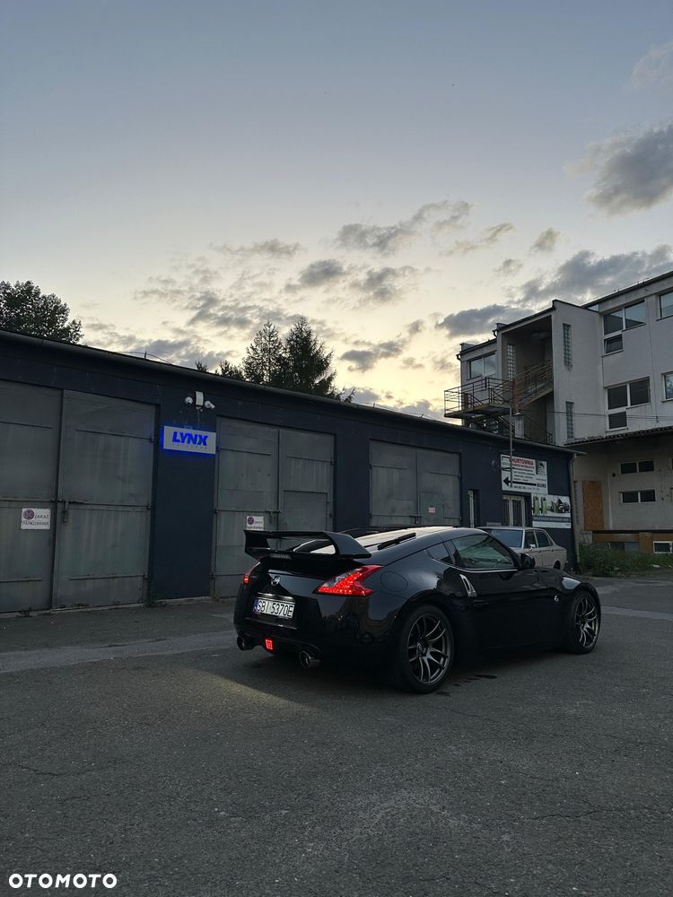 Nissan 370 Z 3.7 V6 - 5